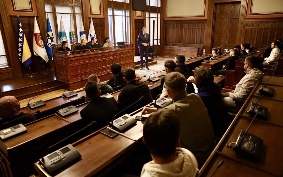 the Mayor Avdić, hosted students and professors from the Gazi Husrev-bey Madrasa