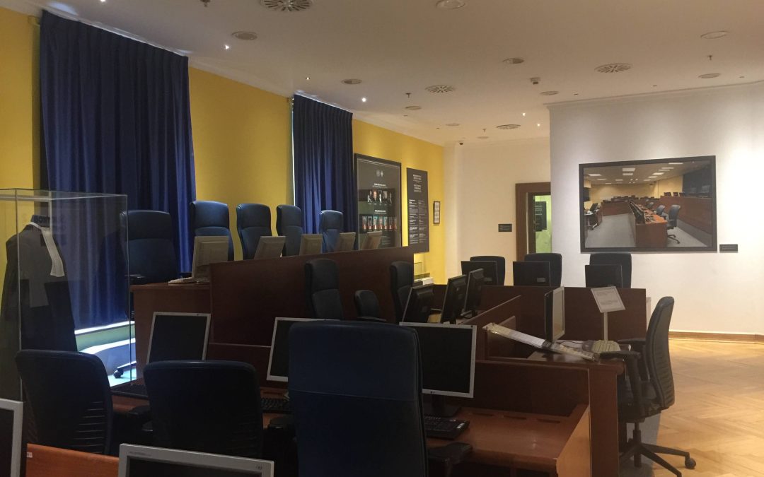 Studenti međunarodnog prava iz New Yorka posjetili sarajevsku Vijećnicu i Informativni centar o MKSJ